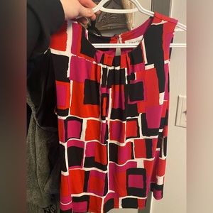 Calvin Klein top. Size M. NBW